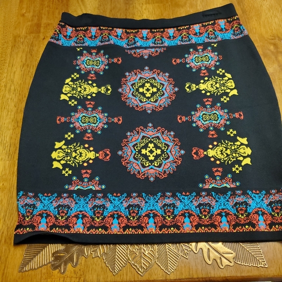 Bebe mini skirt - Picture 2 of 5